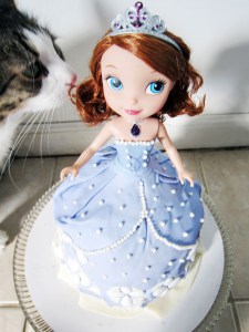 sofia the first doll cake 5