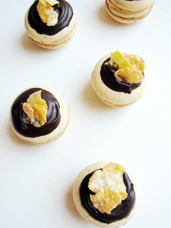 Chocolate Frosted Flake Macarons 2