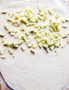 Caramel Apple Monkey Bread 2